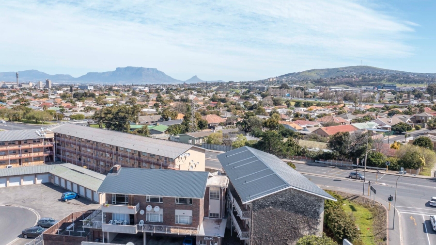 To Let 2 Bedroom Property for Rent in Blomtuin Western Cape